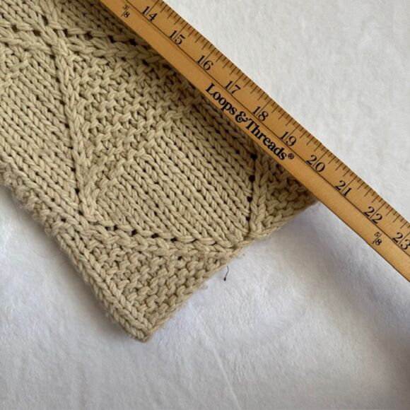 II Sisters Chunky 3/4 Bell Sleeve Womens SZ M Beige Sweater Button Front WARM - Picture 9 of 11